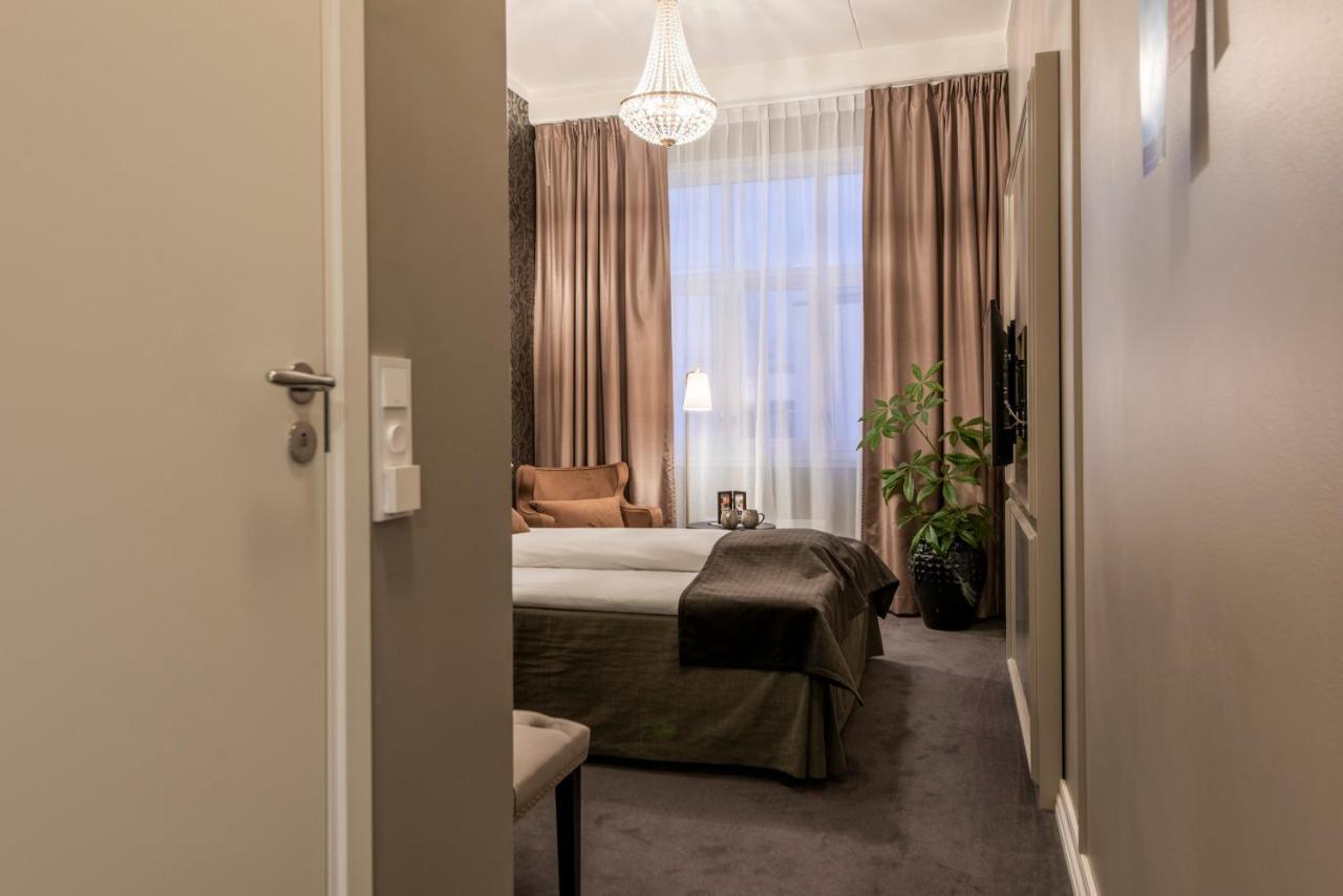 Home Hotel Grand Gjovik Bagian luar foto