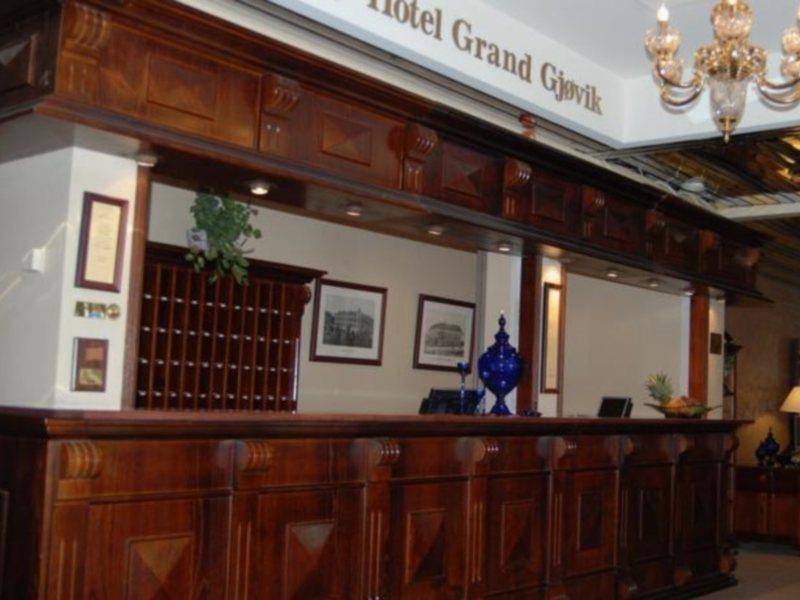 Home Hotel Grand Gjovik Bagian luar foto